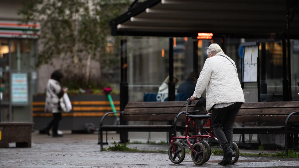 Vad blir det i pension? Tjänstepensionen betyder alltmer, men det är stora skillnader mellan hur mycket arbetsgivarna betalar in. Arkivbild.