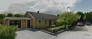 Nya ägare till 80-talshus i Hemse - prislappen: 1 800 000 kronor