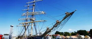 Briggen Tre Kronor hälsar välkommen