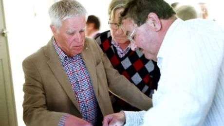 Tillväxt Gotland fortsätter som förening. Det finns ingen anledning att bilda ett bolag nu, sammanfattade ordförande Lars Samuelsson till vänster. Foto: Tobias Wallström