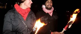 300 demonstrerade mot rasism