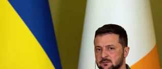 Zelenskyj besökte skadad katedral i Odessa