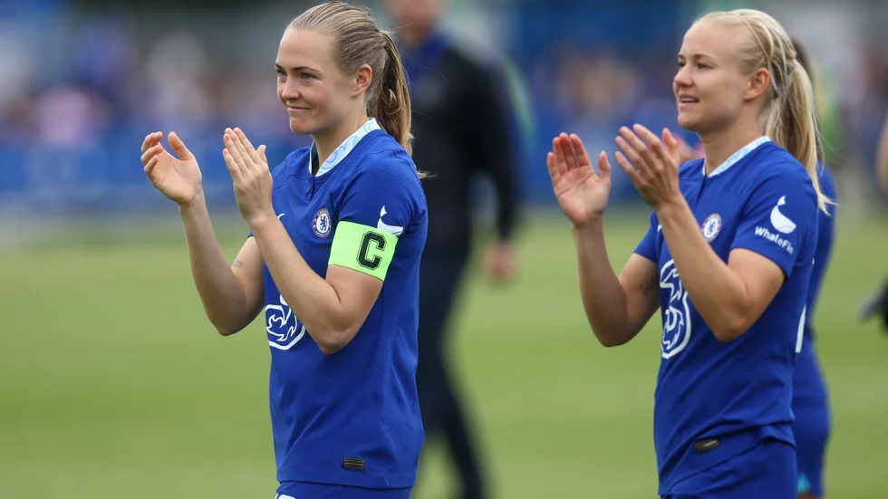 Magdalena Eriksson pch Pernille Harder har nått långt efter flytten från Linköping.