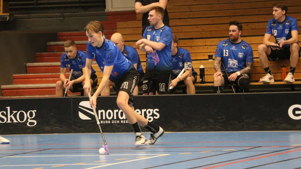18-årige Nils Eriksson  prickade in sitt första mål i ettan när Öjebyn besegrade Härnösand.