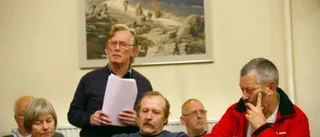 "Sälj inte vår hamn"