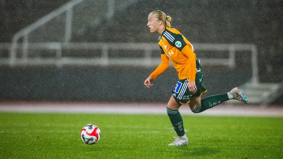 Wilma Leidhammar spås en ljus framtid. Hon har kontrakt med IFK över 2026, men det kan komma bud på stortalangen i vinterfönstret.