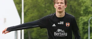 Isak Ahl Holmström klar för anrika klubben: ”Klickade direkt”