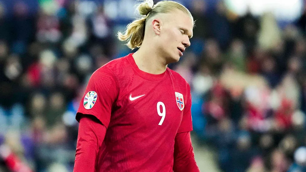 Stjärnan Erling Braut Haaland och Norge får inte spela EM i Tyskland nästa sommar.