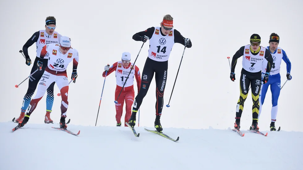 Längdskidor är en bra sport som ger en bra grundstyrka och en god fysisk hälsa säger insändarskribenten.