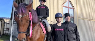 Rosa hoppet: ”Betyder lite extra idag, jag rider för pappa”