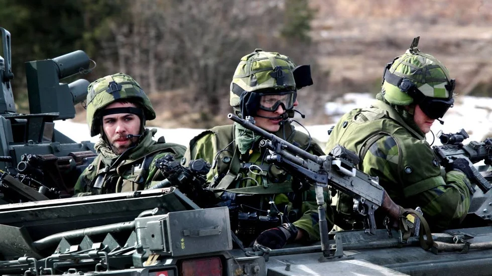 Skjutning. Svenska afghanistanstyrkan övade på Tofta 2015.