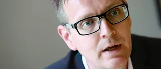 M: "En skatthöjning!? Jag får ont i magen"