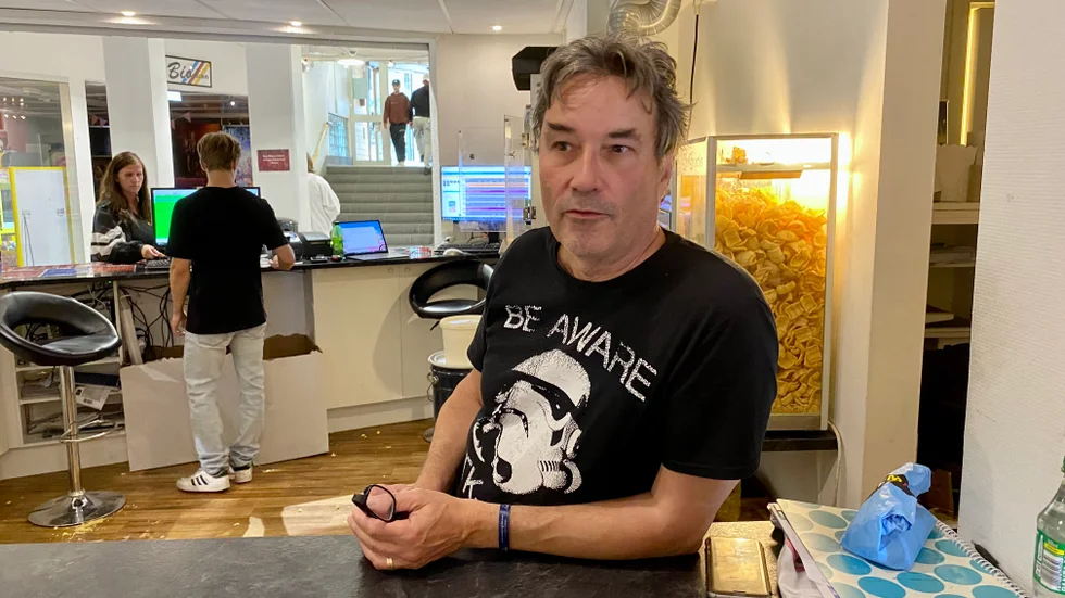 "Det är en bra film, men det är inte riktigt hela sanningen. Barbie har ju varit ett kulturfenomen i årtionden", säger Mikael Bengtsson, ägare av Bio 3:an i Piteå tillsammans med Tina Karlsson.