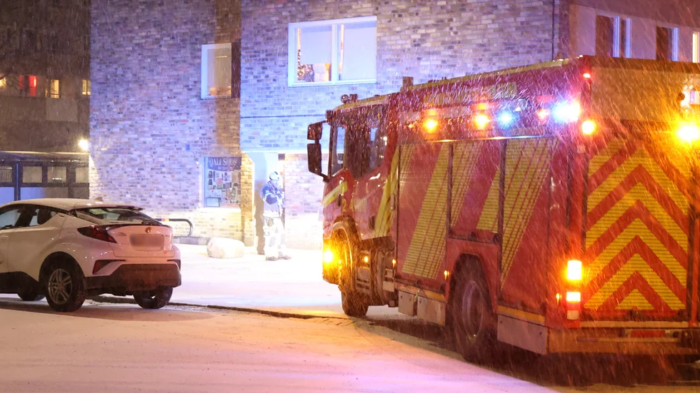 Räddningstjänsten larmades till Bellmansplan på nyårsaftonens kväll, sannolikt på grund av att en fyrverkeripjäs avfyrats i ett trapphus.