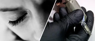 Fick tre misslyckade tatueringar i ansiktet – anmäler företaget
