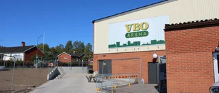 Budgeten sprack rejält – så hög blev kommunens nota för ishallen