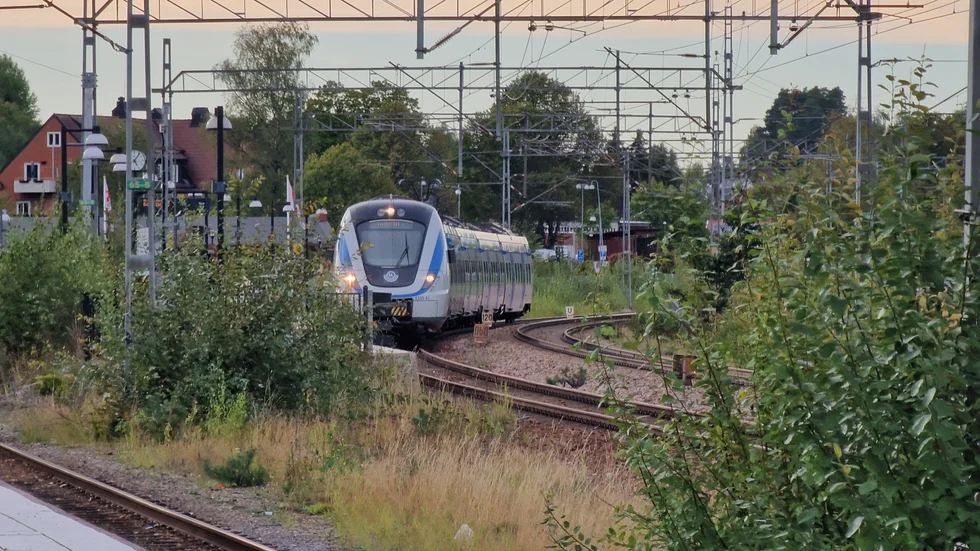Den 24 augusti avväpnades den berusade 50-åringen vid Gnestas centralstation.