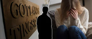 Man klädde av sig naken och onanerade framför barn