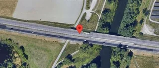 Stopp på E4 på grund av olycka med en personbil