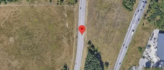 Singelolycka orsakar stopp på väg 636