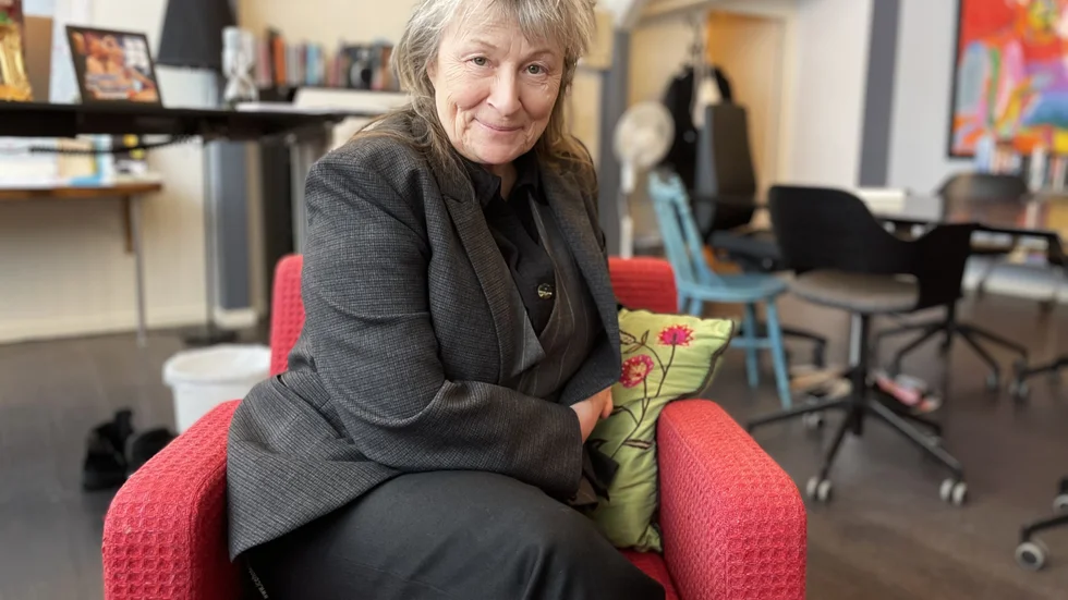 "Vi behöver genomborrning av blickar och kunnande utifrån av kompetenta människor som ges förutsättningar att utöva sitt värv: journalistiken", skriver Gunilla Röör i en debattartikel.