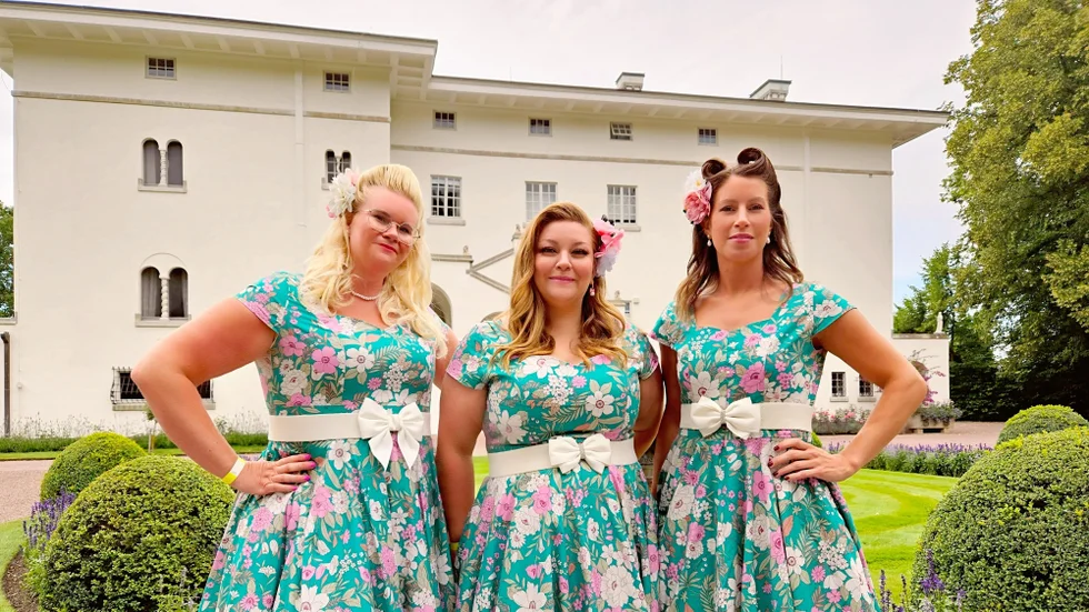 Dollydots kommer att uppträda på Sollidens slott för andra året i följd. På bilden ser ni tre av medlemmarna: Emilia "Millan" Holmberg, Sandra Näslund och Camilla Näslund.