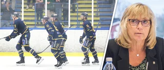 Oppositionen sågar majoritetens beslut om en ny hockeyarena