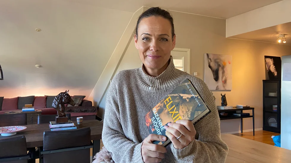 "Det är första gången i livet som jag är stolt över något som jag har gjort", säger Suzanne Sjögren om nya boken "Elixir" som lanserades i samband med bokmässan.