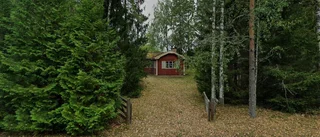 Stuga på 34 kvadratmeter från 1979 såld i Östhammar – priset: 600 000 kronor