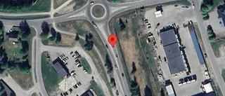 Stopp på väg 374 på grund av olycka med flera fordon