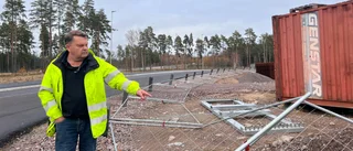 100 meter staket förstört på Arnes byggarbetsplats: "Jäkla trist"