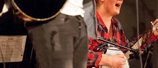 Musiklinjer ska gifta sig