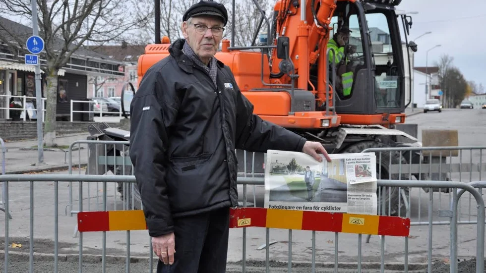Kämpat. Bernt Cederberg började sin kamp för att få bort cykeltrafiken från den västra trottaren på Hallströmsgatan. Nu är arbetet igång...
