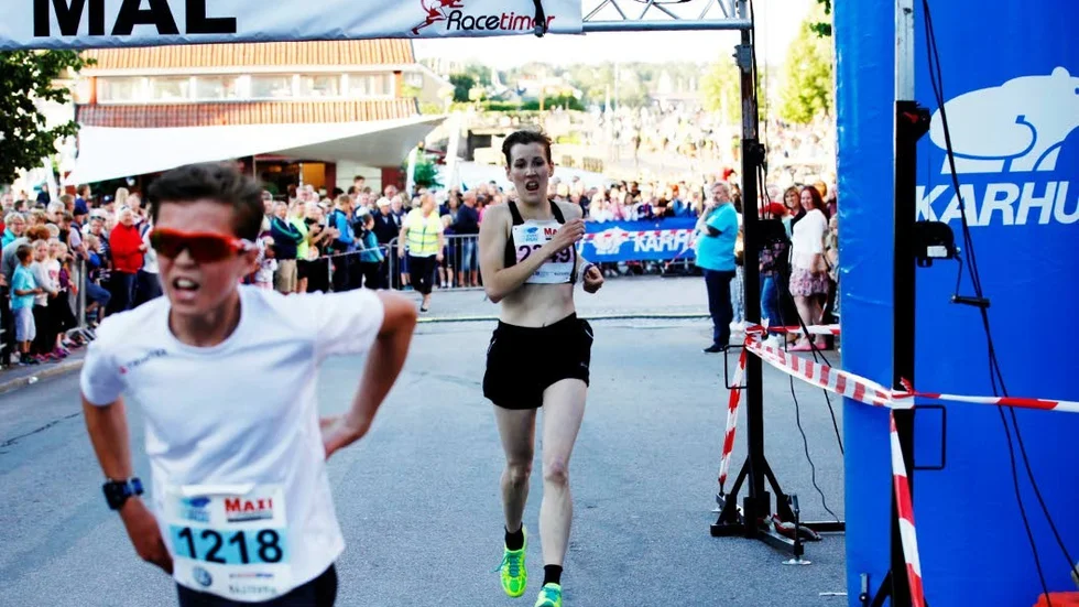 Klar etta. Josefin Antonsson gick ut hårt från start. Kanske för hårt, tyckte hon i efterhand. Inte desto mindre höll hon undan för konkurrenterna och vann med en halvminuts marginal.