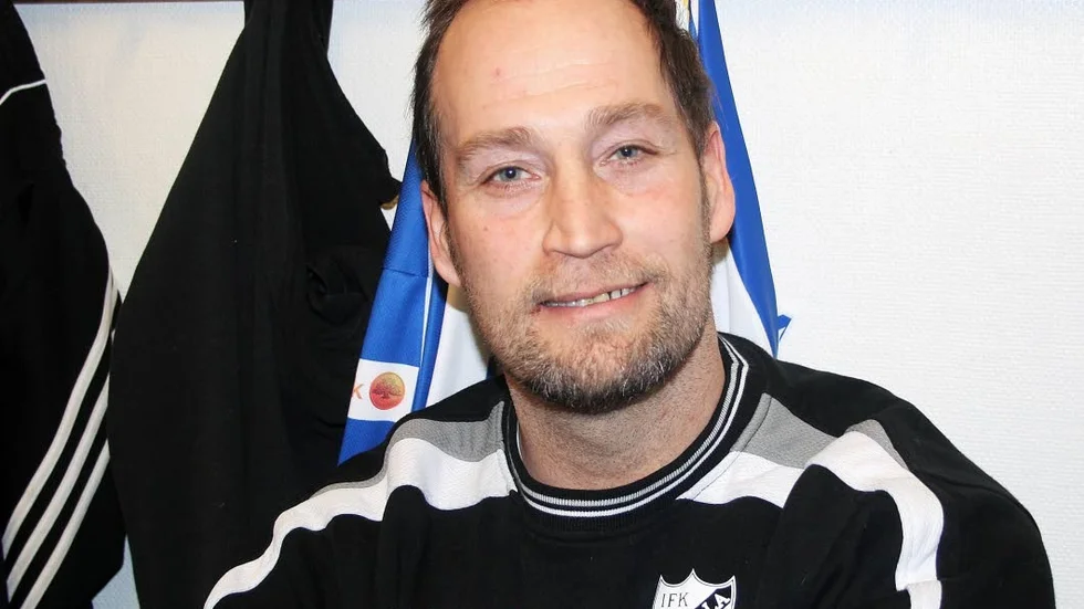 Avslappnad. Dennis Gustafsson hoppas att IFK ska avsluta säsongen på hemmaplan på ett riktigt bra sätt.