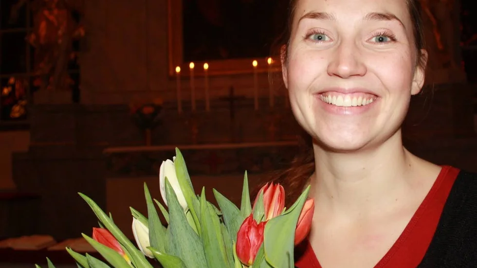 Sopranen Åsa Lansfors är solist i Poulencs Gloria.