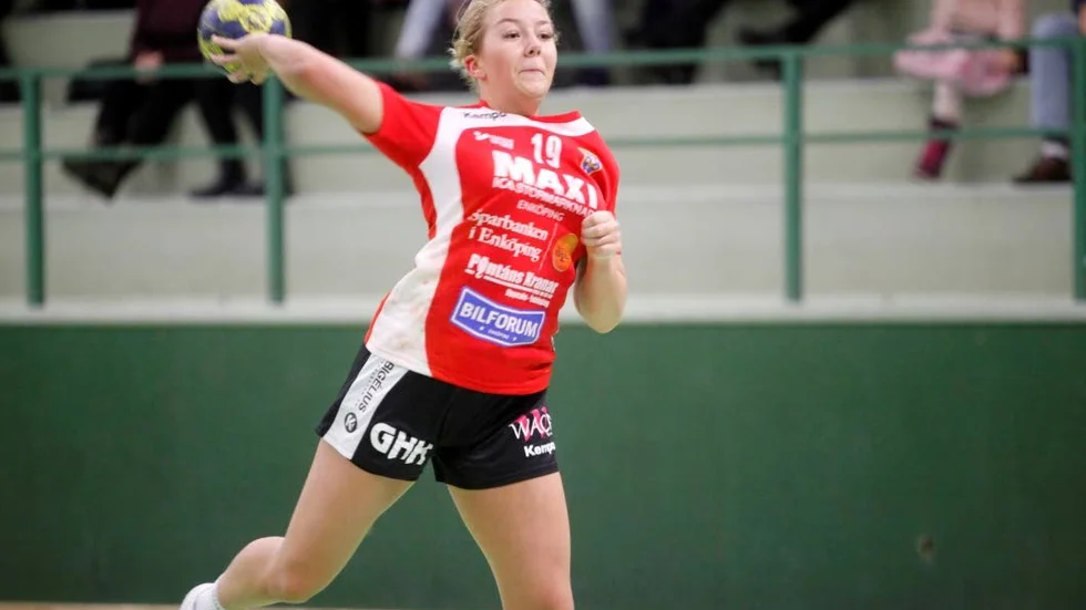 Kajsa Pihl tryckte slutligen in tre bollar.