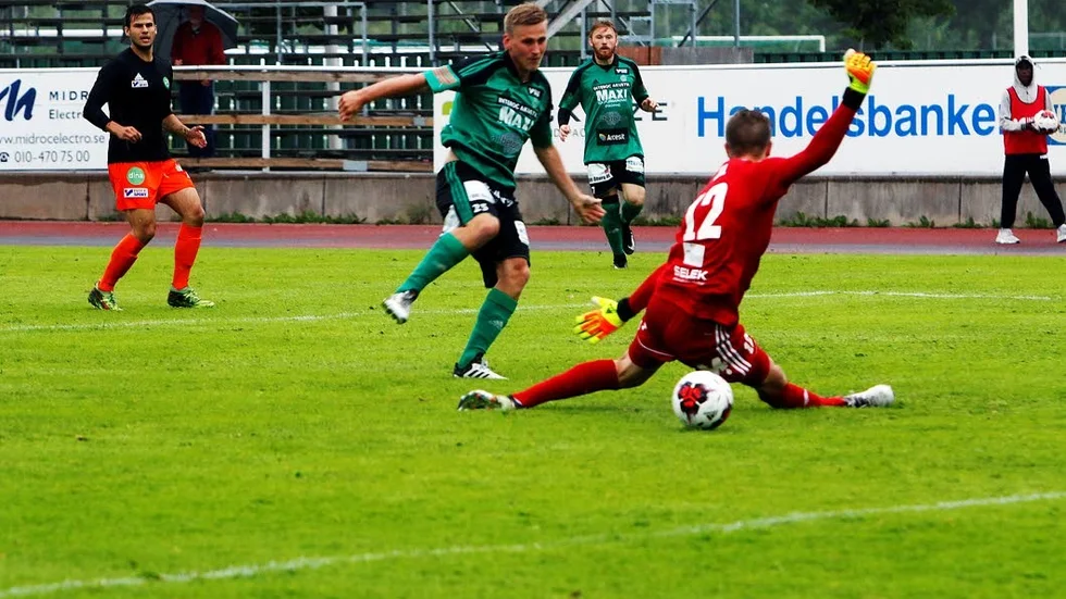 Jonathan Böckert hade stor show i omstarten mot Uppsala-Kurd förra helgen.