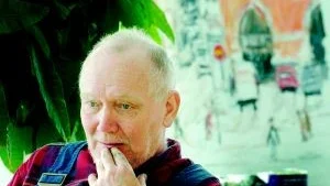 Den sjätte. - Det kan vara nyttigt att tänka innan man sätter igång och målar, säger Jan Wiberg där han sitter på VT:s redaktionen och blickar ut över Stora Torget.Foto: Anders Liljegren
