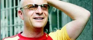 Gardell är tillbaka i förorten
