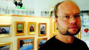 Tavelkonst. Ulf Pettersson Västervik fanns på plats och visa sina tavlor med bland motiv på "ökor".