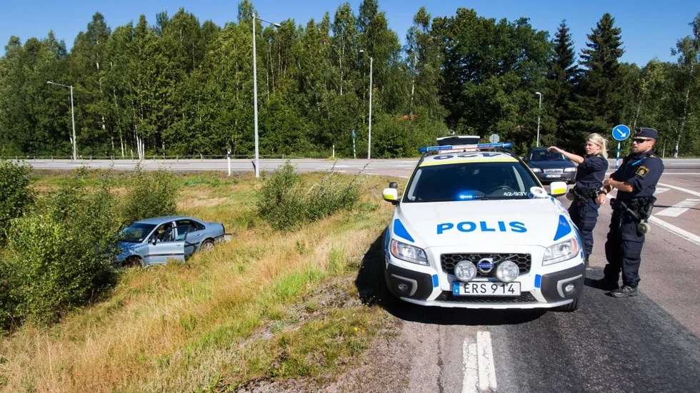 I höstas ägde en spektakulär biljakt som tog slut norr om Motala.