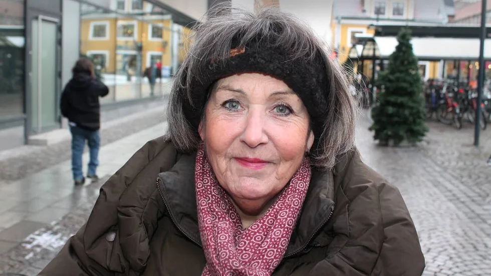 Christina Hagman, Linköping:
"Linköping är en lagom stor stad, det är det bästa. Sämst är att det är så långt till bra vatten".