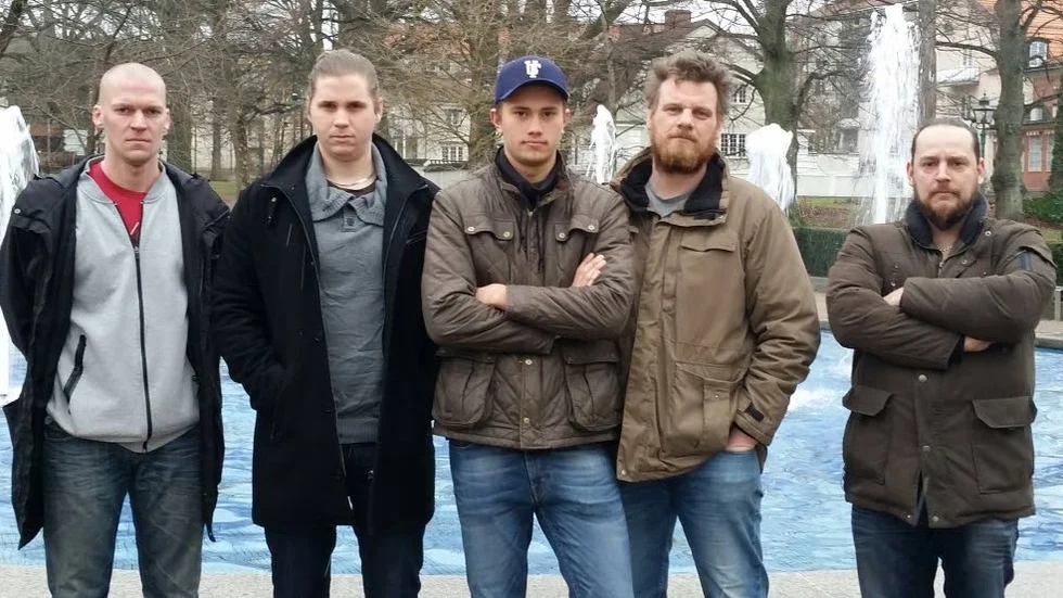 De drabbade är besvikna, arga och upprörda. Fv Johan Pärsby, Simon Elmbro, Alexander Lamberth, Jonas Jonson och Patrik Wettermark.
