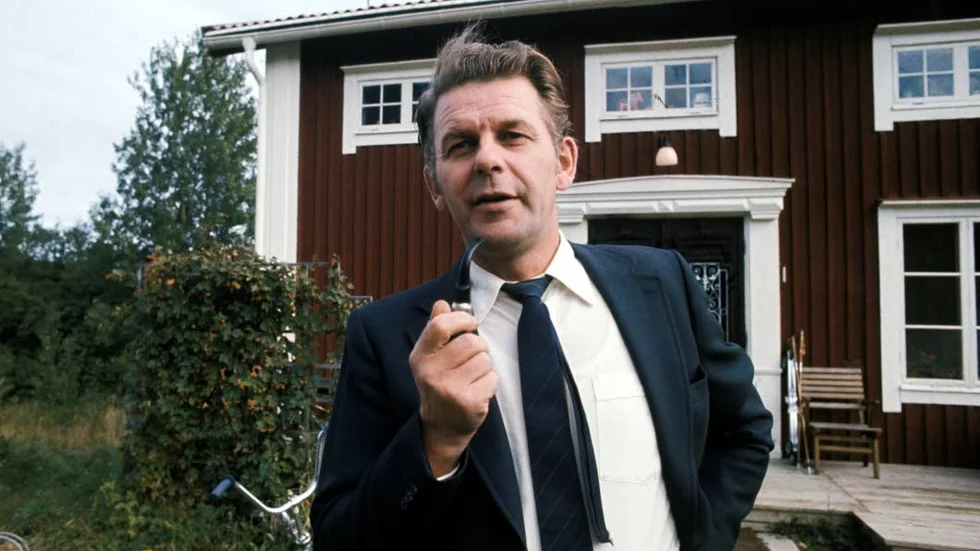 Thorbjörn Fälldin hemma på gården 1973. Tre år senare skulle odalbonden från Ångermanland besegra Olof Palme i kampen om statsministerposten.