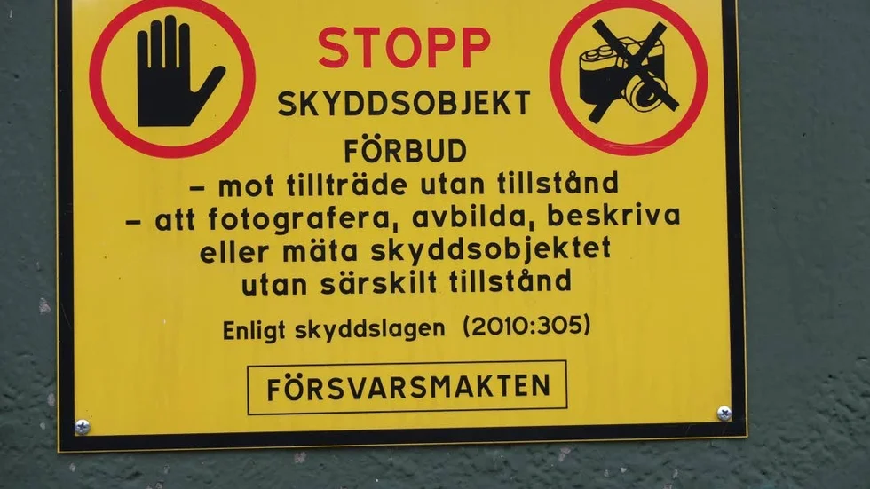 En gotländsk kvinna får dagsböter för att ha fotograferat vid ett skyddsobjekt.