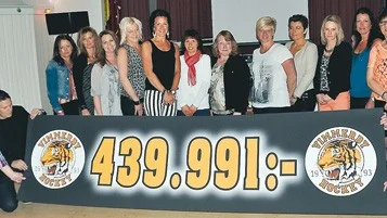Familjepucken överlämnade sammanlagt 439 991 kronor.