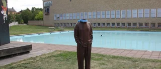 Därför saknar välkända statyn huvud