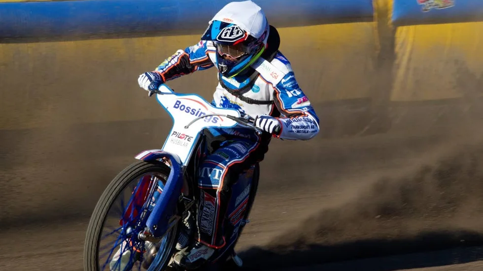 Jonas Davidsson, Piraterna.