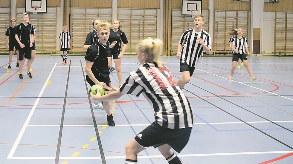 När Kristineberg möter Östra Ringskolan är det full fläkt på plan. Foto: Elin E Elmström